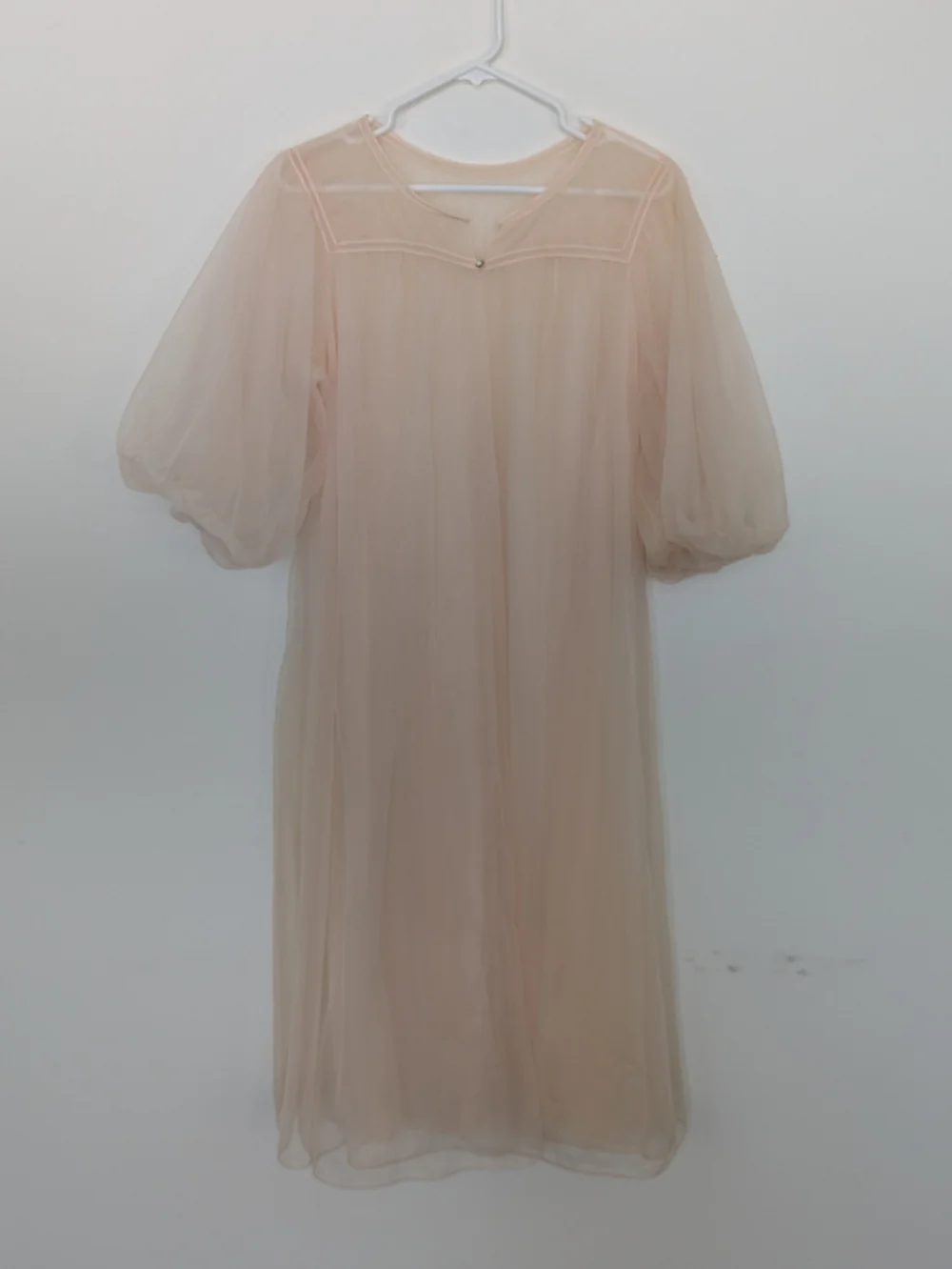 vintage sheer dressing gown 1960s Vintage Vanity Fair Sheer White Nylon Lace Robe
